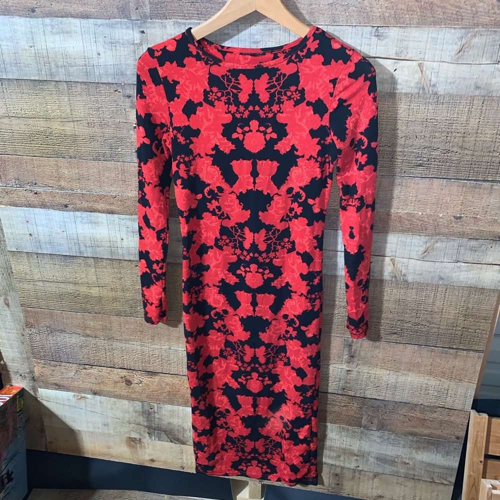 TopShop Floral Bodycon dress Woman’s 4 Red Black